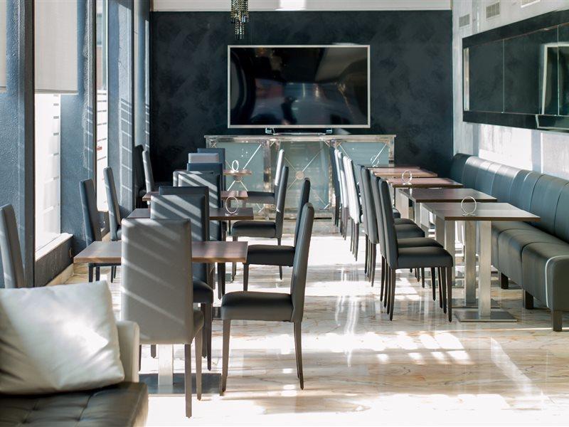 Salles Ciutat Del Prat Barcelona Airport Hotel 4*